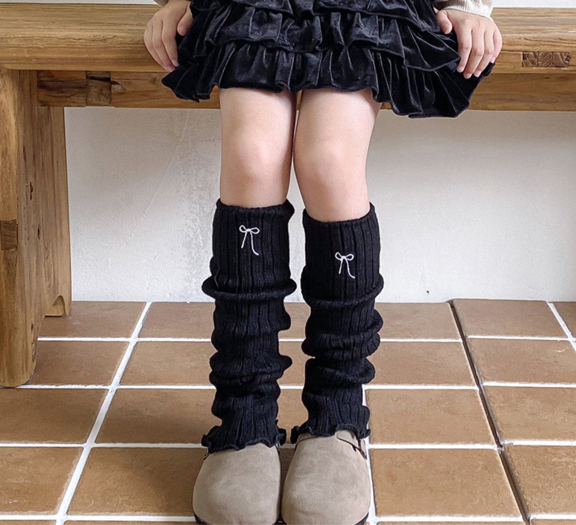 リボン刺繍入り ニットレッグウォーマー