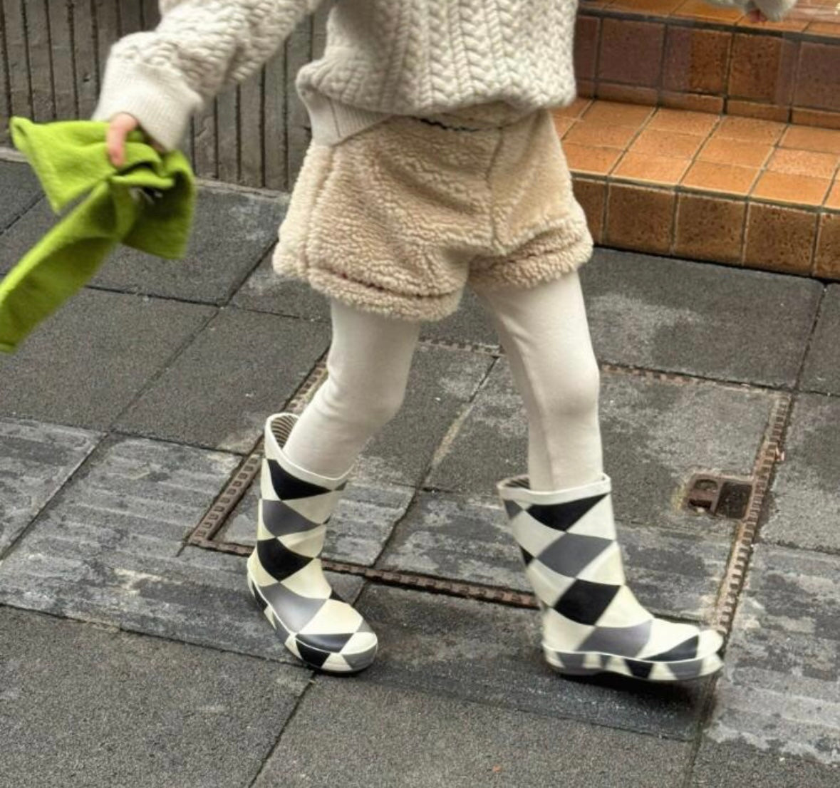テディフリースショートパンツ