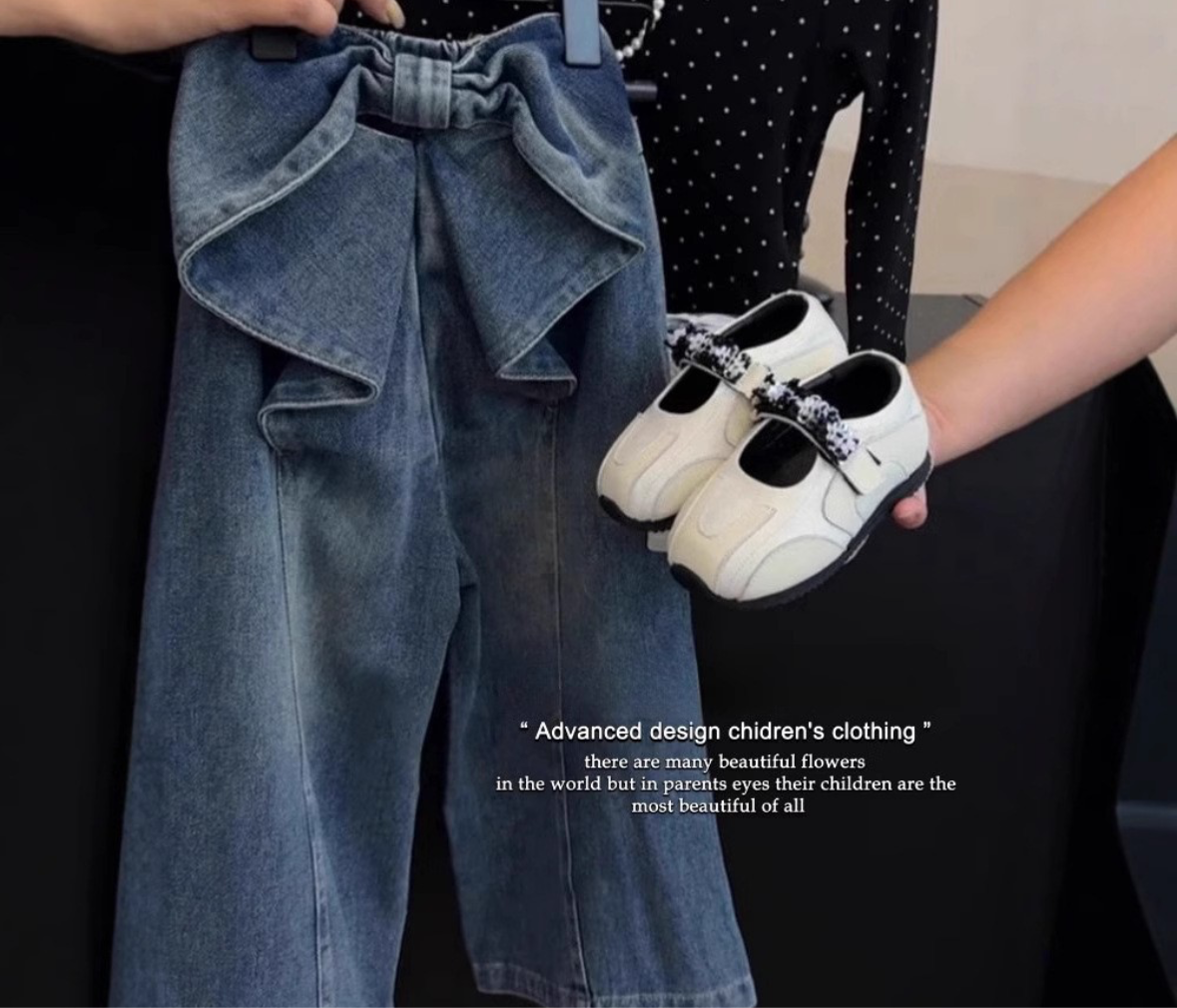 バックリボンデザイン デニムパンツ