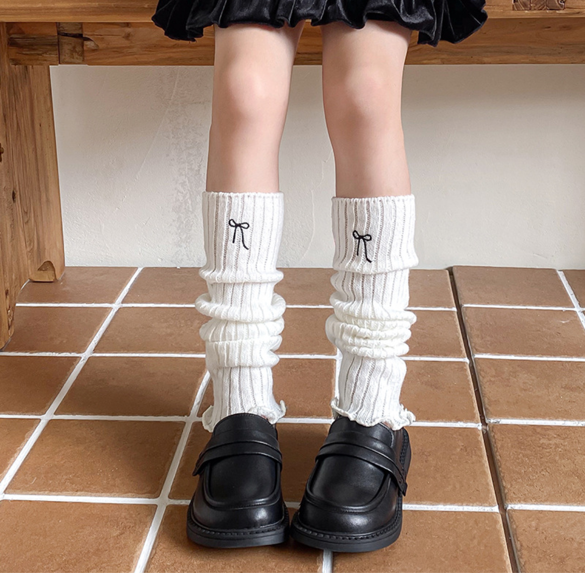 リボン刺繍入り ニットレッグウォーマー