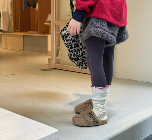 テディフリースショートパンツ