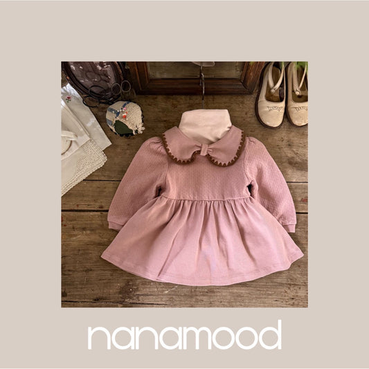 nanamood by BANANAJ / 2025winter / Rosy Ribbon One-piece 🕊️取寄