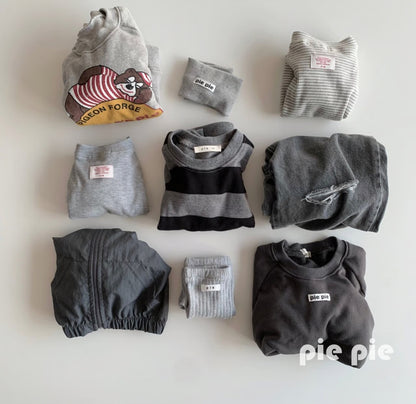 即納❄︎PIE Camp’n pie bear sweat