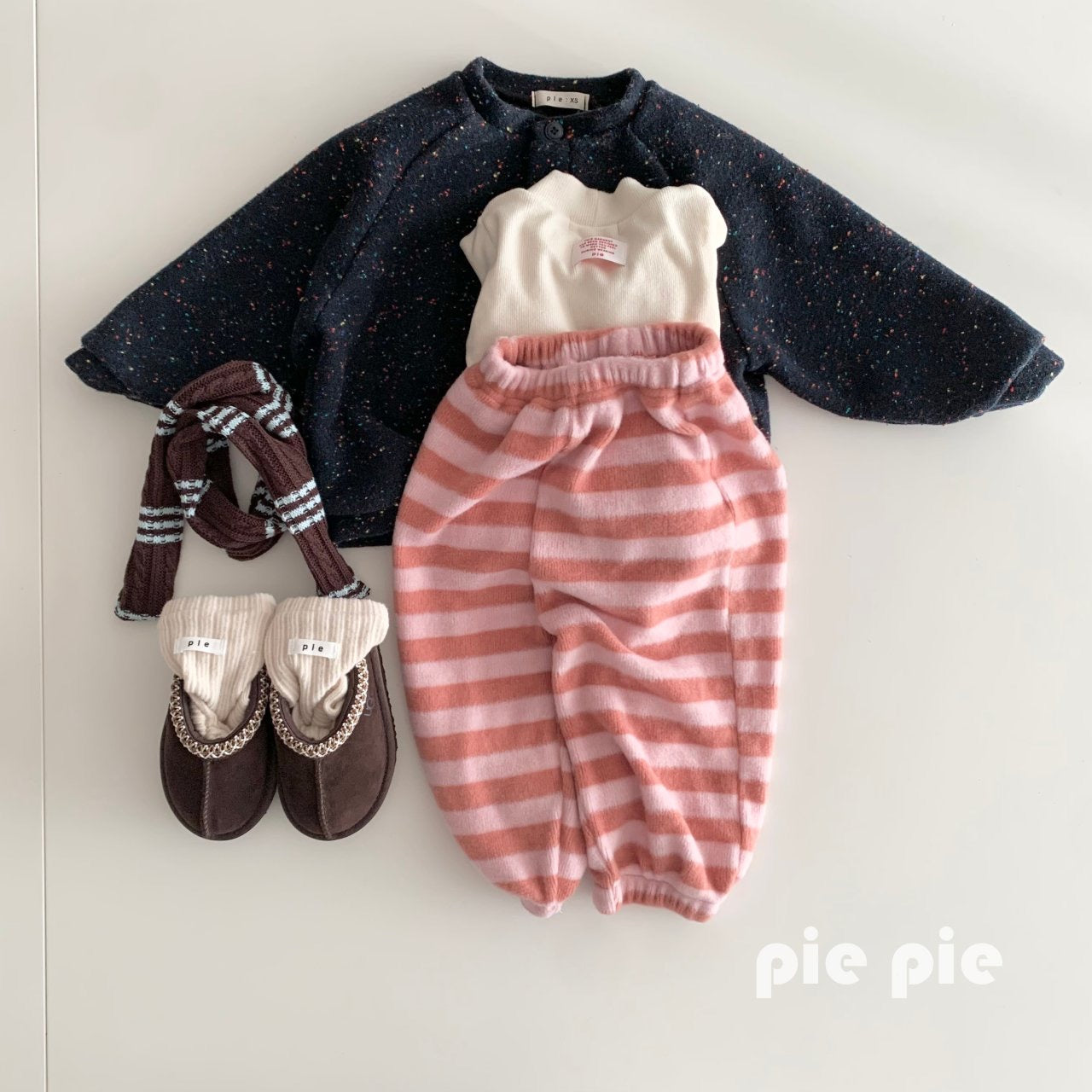 即納⚡️限定　PIE / 2025winter / Sprinkle Cardigan