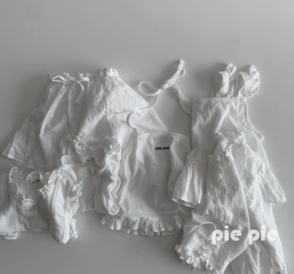即納❄︎PIE   Frill Apron Top