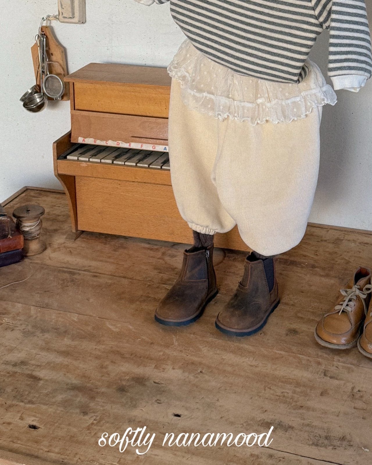 nanamood by BANANAJ / 2025winter / Baby Soda Frill Pants 🕊️取寄