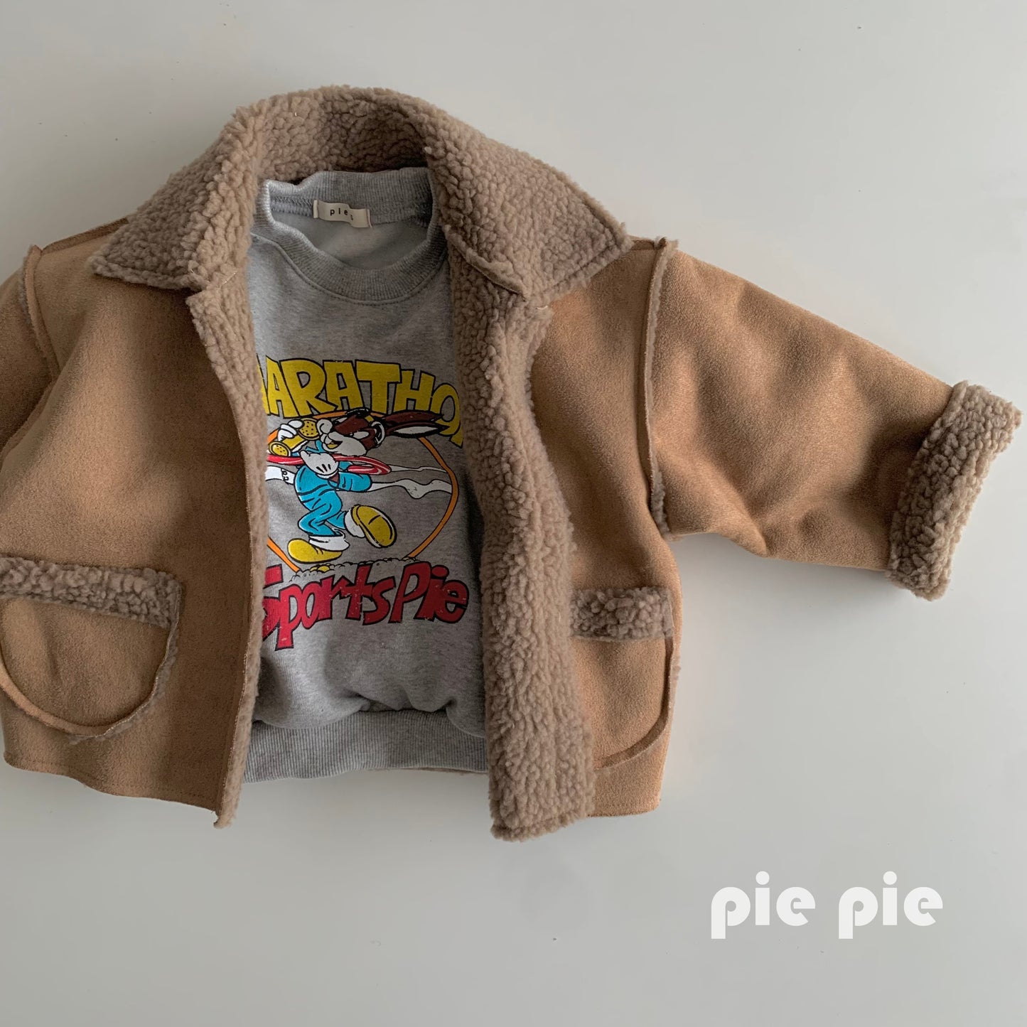 PIE  Marathon Rabbit Sweatshirt 🕊️お取り寄せ　