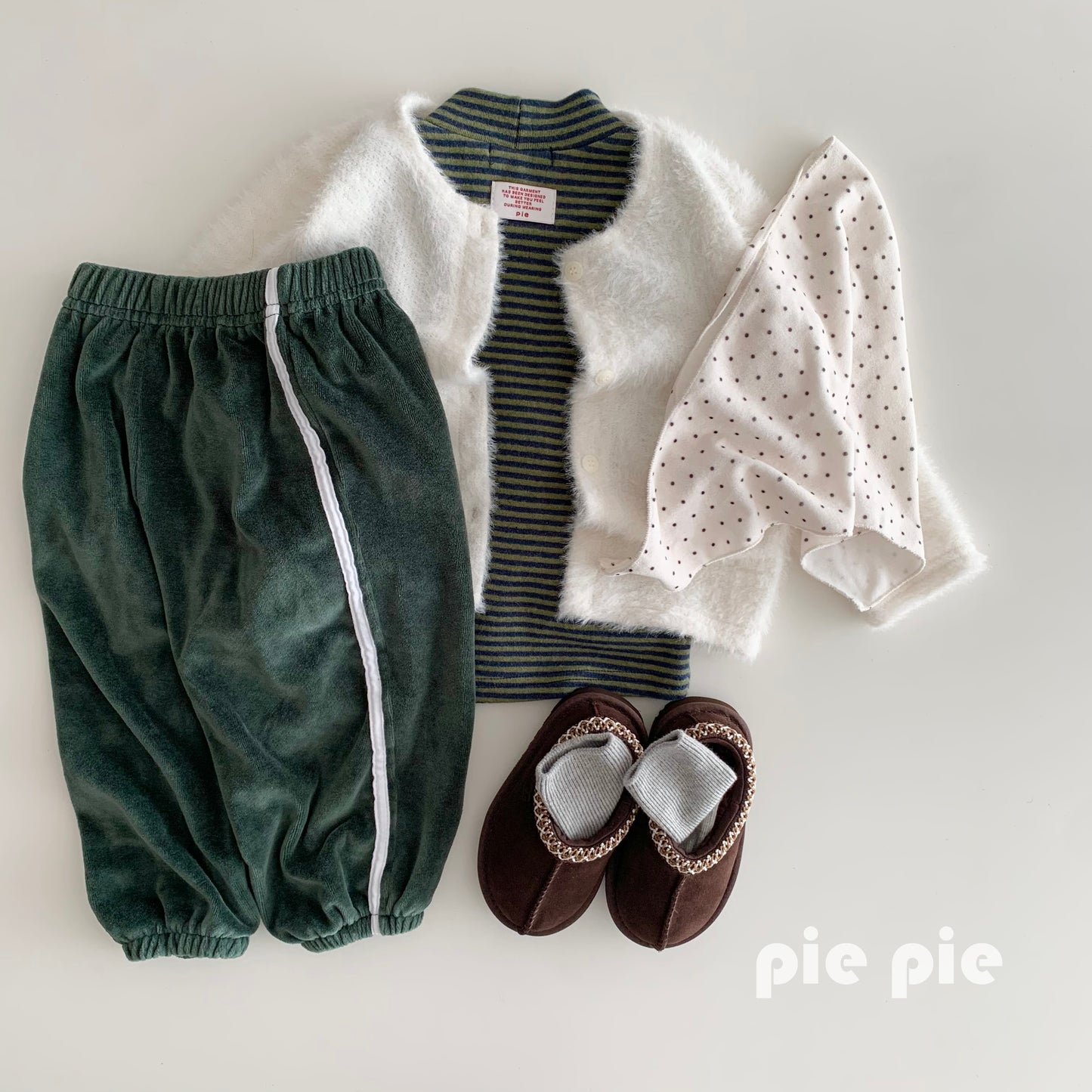 PIE❄︎Line Velour Pants🕊️お取り寄せ