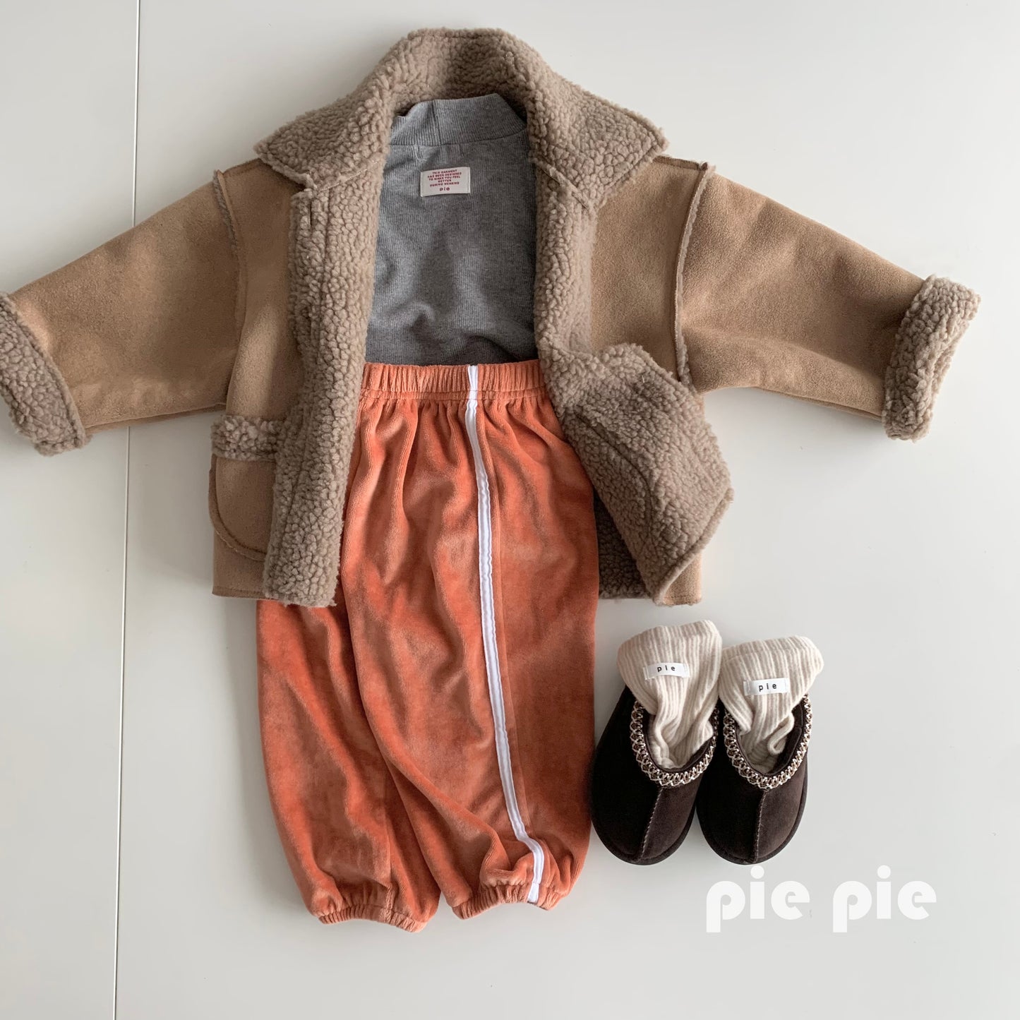 PIE❄︎Line Velour Pants🕊️お取り寄せ